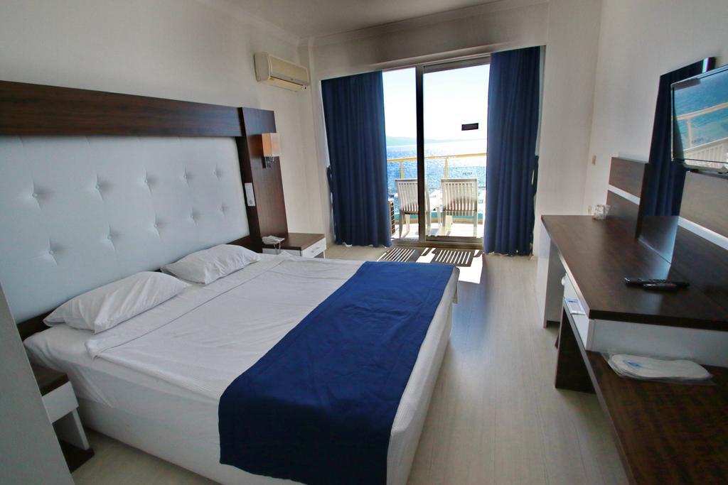 Arora Hotel Kusadası Exterior foto